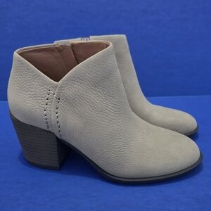 Lucky Brand New Without Box Light Taupe Leather Ankle Booties